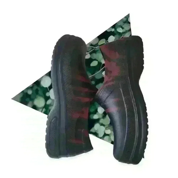 Clogs Unisex Adult Men's & Women's Slip Resistant Size 9 Women , Size 8 Men's - Picture 2 of 7